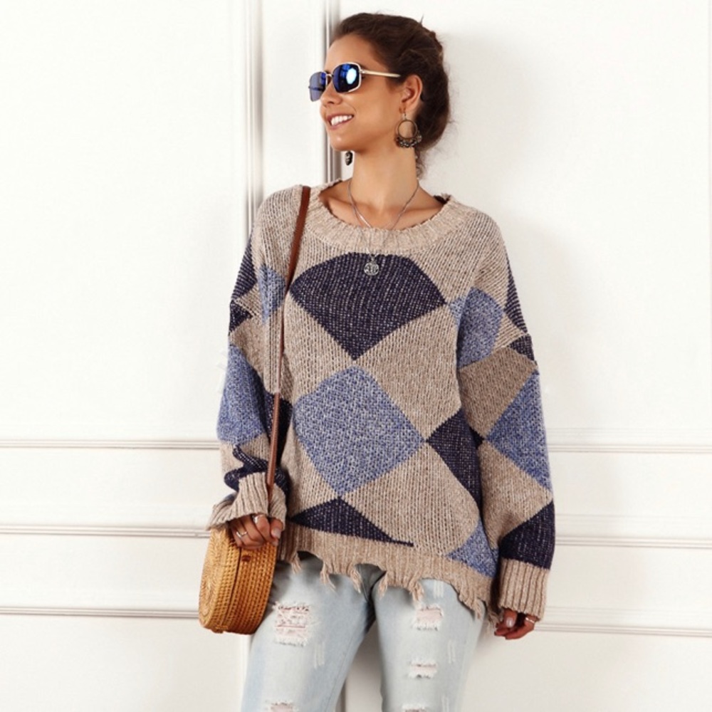 Distressed Hem Argyle Pattern Sweater